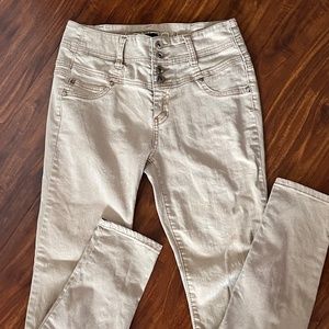 EUC London 4 button down jeans